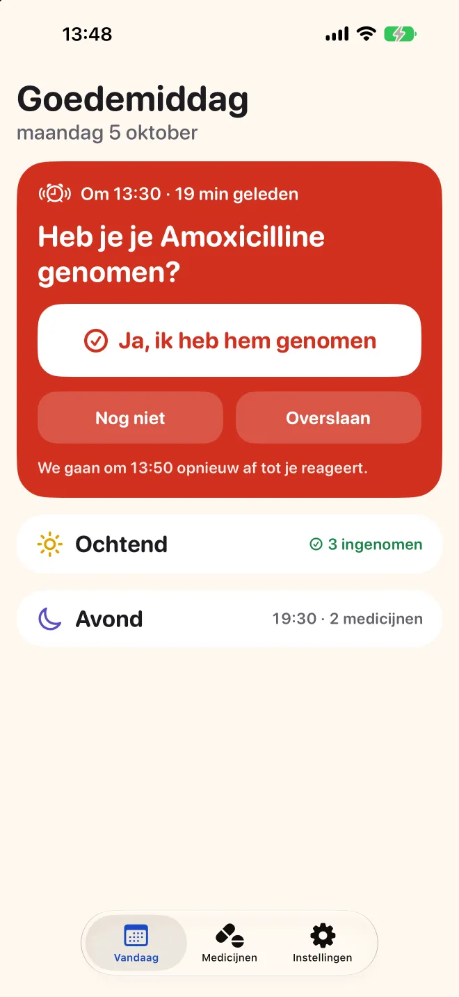 Het Vandaag-scherm van Doser vraagt of de middagdosis is genomen, de ochtenddoses zijn al gedaan