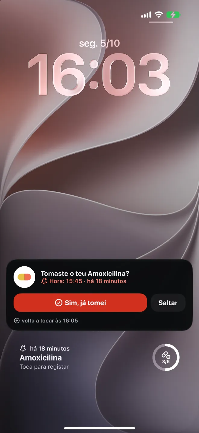 Uma dose atrasada no ecrã bloqueado do iPhone, com um botão para a registar